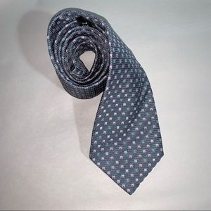 CHANEL pale blue/pink textured silk knit tie with CC logos throughout